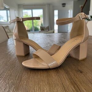 Chinese Laundry Tan Heels with Ankle Strap Women’s 9.5